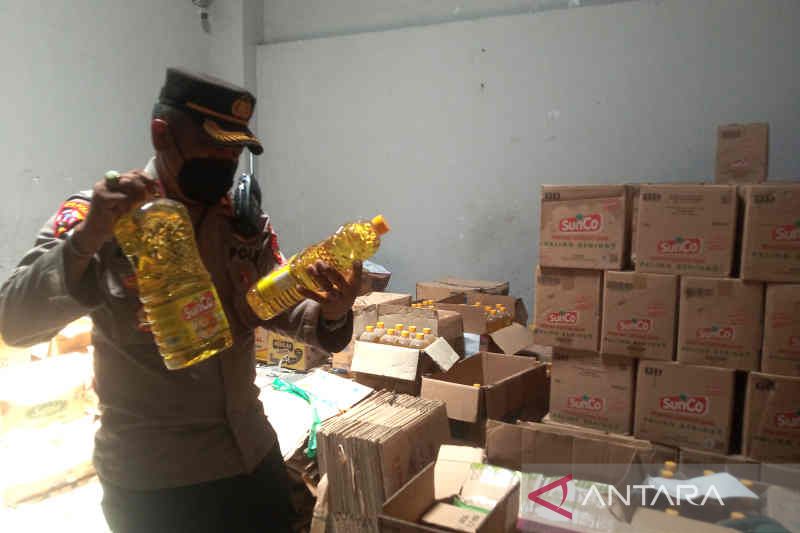 Antisipasi penimbunan, Polres Cirebon audit distributor minyak goreng