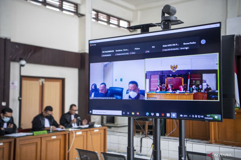 Dodi Reza Alex Noerdin Jalani Sidang Dakwaan