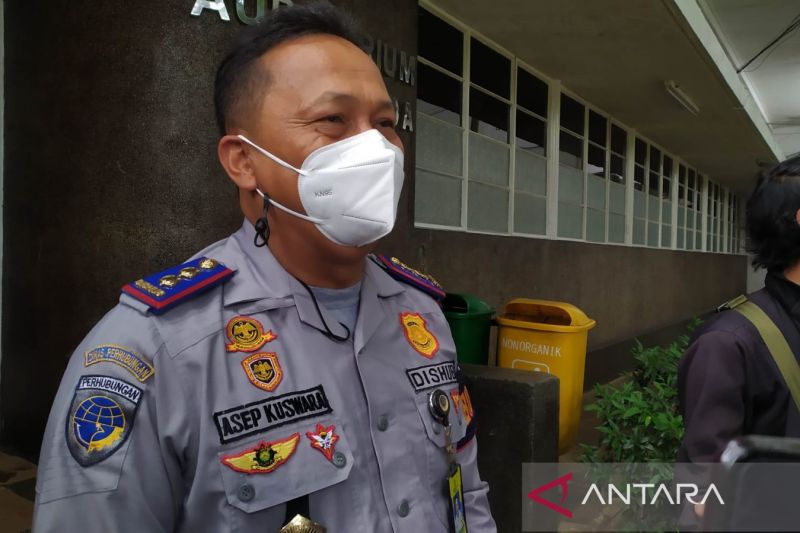 Pemkot Bandung cabut aturan ganjil-genap kendaraan di 5 gerbang tol