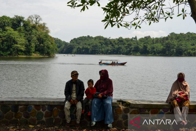 Jabar siap revitalisasi wisata Situ Gede di Kota Tasikmalaya