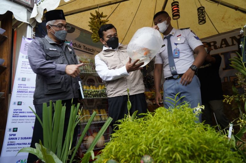 35 SMK Negeri di Jabar resmi jadi BLUD