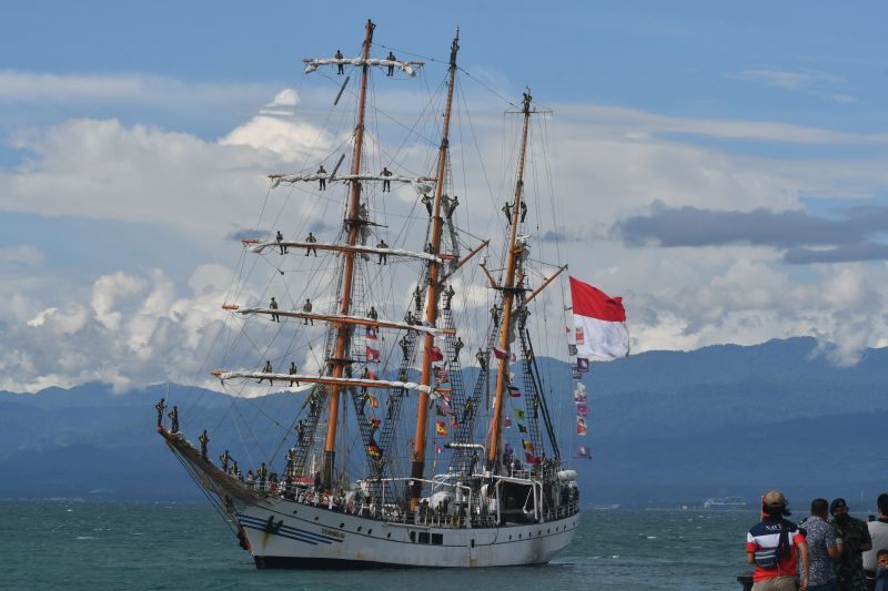 DUA KRI TIBA DI PALU