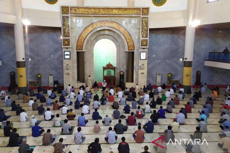 Masjid Raya Bandung tetap akan atur jarak jamaah ibadah Ramadhan