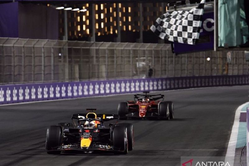 Max Verstappen kalahkan dominasi pembalap Ferrari di F1 Arab Saudi