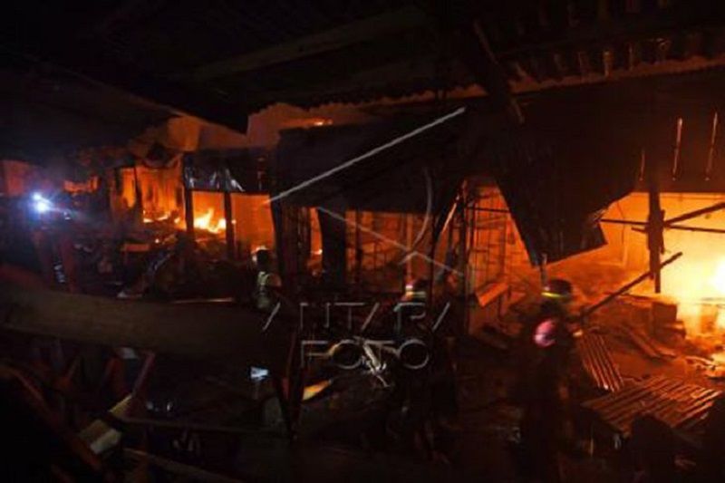 Kebakaran Pasar Manonda di Palu