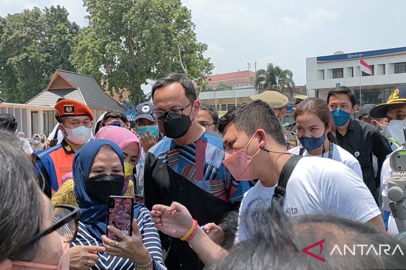 Pemkot Bogor bersama PT KAI luncurkan wifi gratis