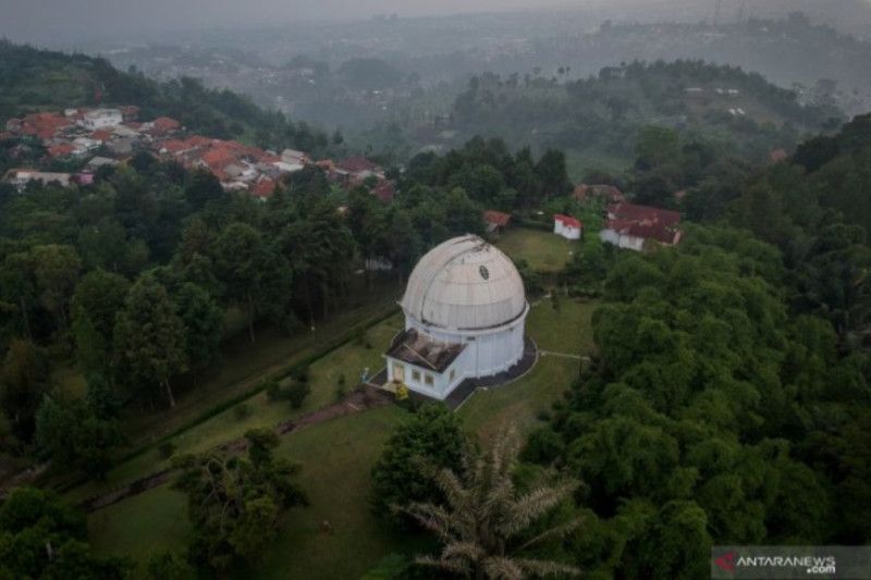 Tim Observatorium Bosscha ikut lakukan pengamatan hilal
