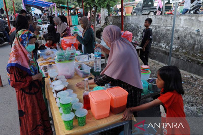 Pasar takjil Ramadhan