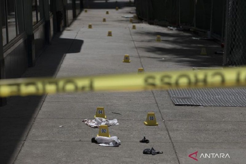 Insiden penembakan massal di California