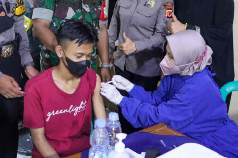 202.000 warga Cirebon telah disuntik vaksin penguat