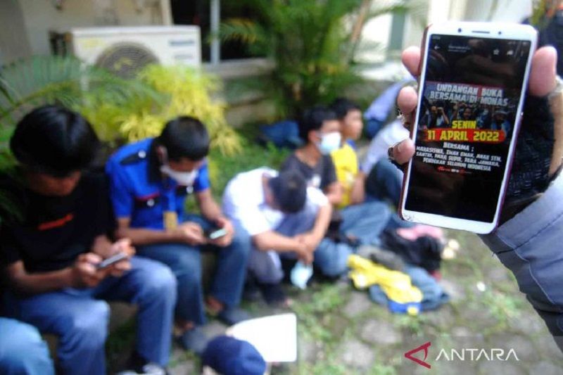 Satgas Kota Bogor razia pelajar yang hendak ikut serta unjuk rasa di Jakarta