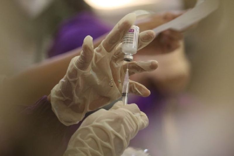 Satgas Bekasi sediakan layanan vaksinasi penguat di posko pelayanan mudik