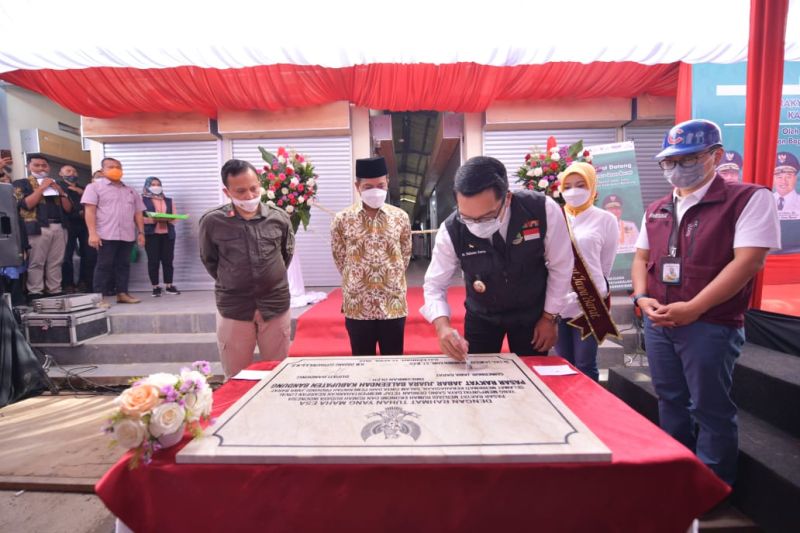 Ridwan Kamil berharap Pasar Rakyat Baleendah makin makmur usai revitalisasi