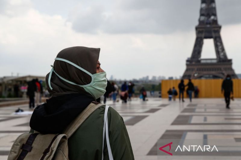 Islamofobia dorong pekerja profesional Muslim Prancis bekerja ke luar negeri