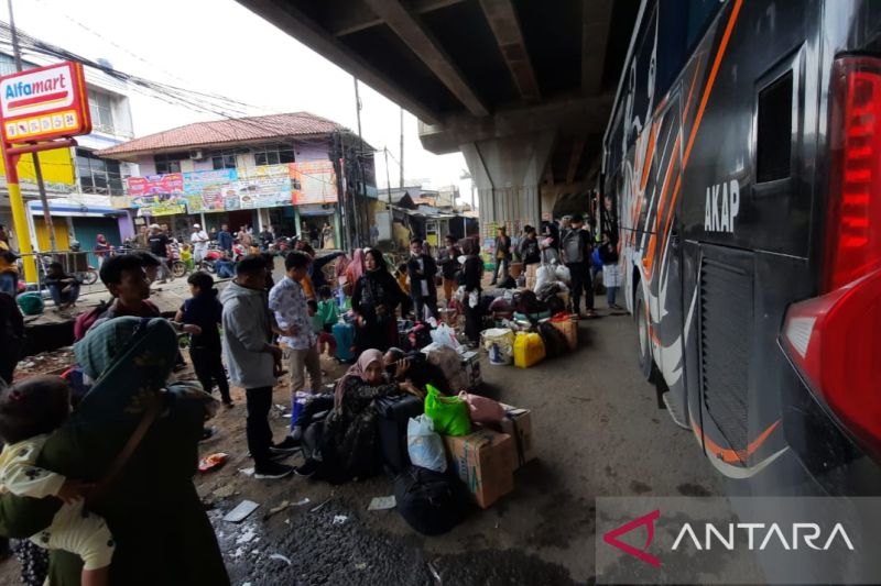 Penumpang bus AKAP dari Bekasi mulai melonjak