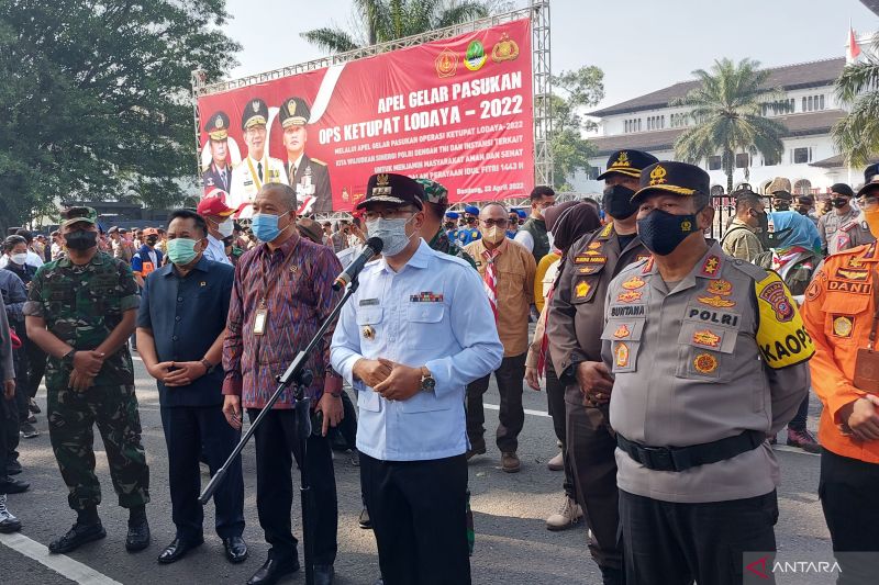 Tol Cisumdawu bisa digunakan mudik hingga Exit Tol Cimalaka, kata Gubernur Jabar