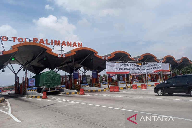 Polresta Cirebon siagakan dua tim urai di Jalur Pantura saat ganjil genap