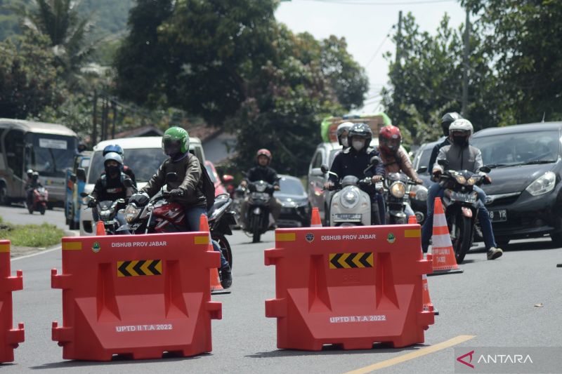 Polisi sudah dua kali alihkan arus mudik di simpang Nagreg H-3 Lebaran