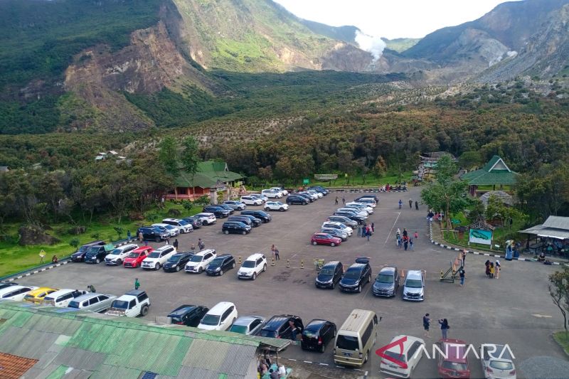 Objek wisata di Garut mulai ramai di hari kedua libur Lebaran