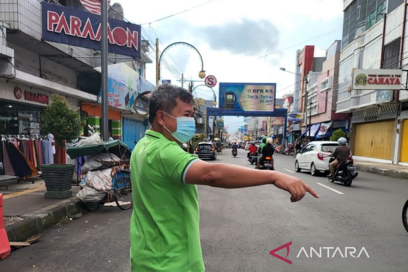 Pemkab Garut bersihkan kawasan jalan perkotaan dari PKL