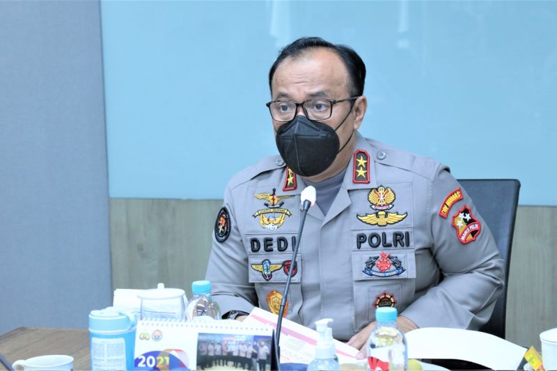 Densus 88 awasi 5 fasilitator keuangan ISIS  yang diduga asal Indonesia