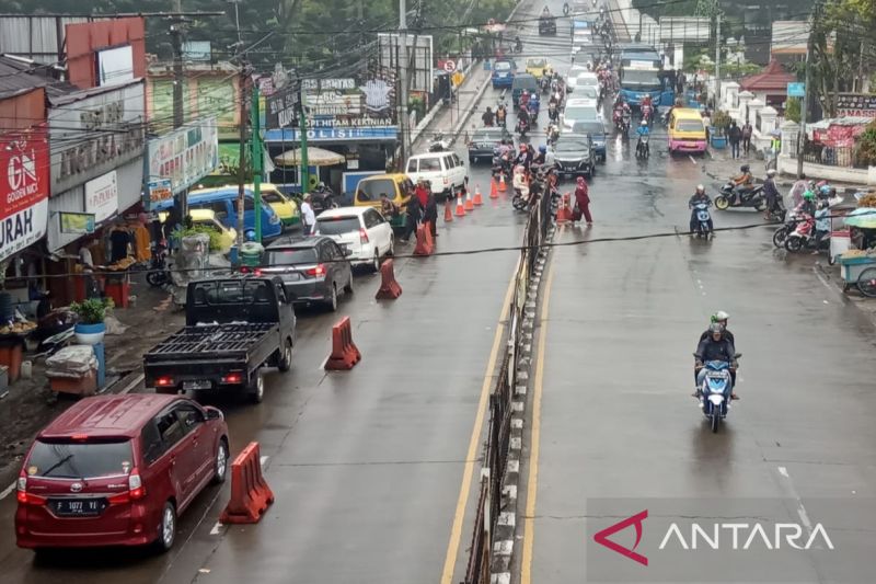 Polres Cianjur masih siagakan tim pengurai antrean kendaraan