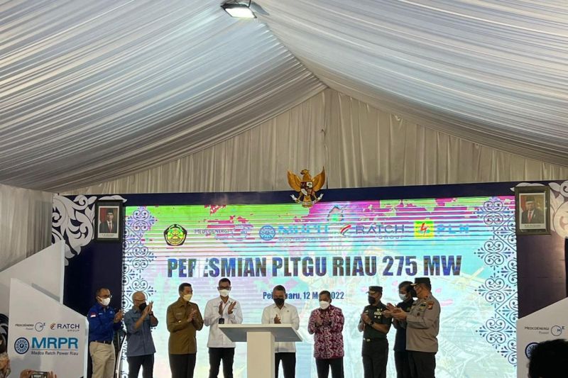 Minister inaugurates gas and steam power plant in Riau - Vimarsana News