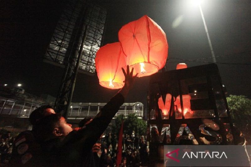 Malam gelora memperingati tragedi 12 Mei Trisakti