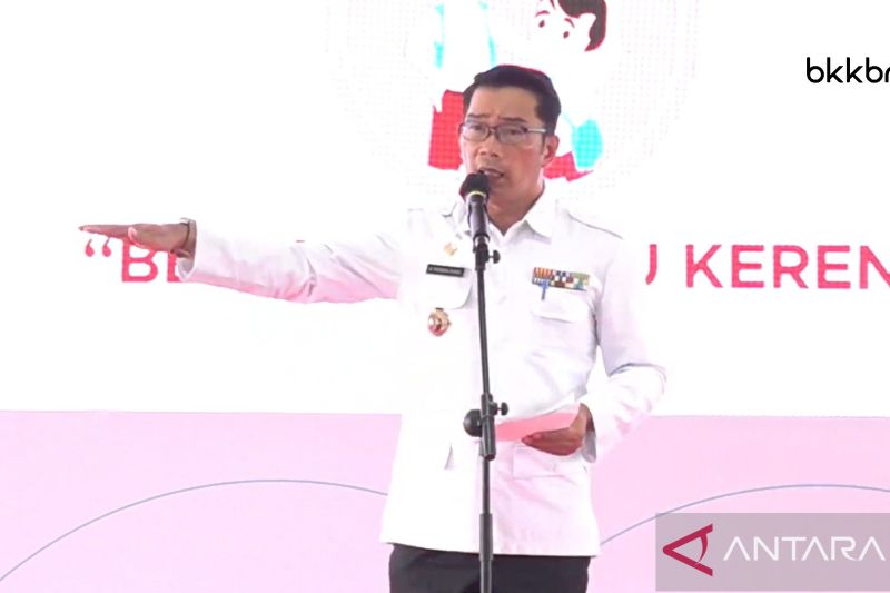 Ridwan Kamil: TNI/Polri bantu vaksinasi bukti minimnya faskes di RI