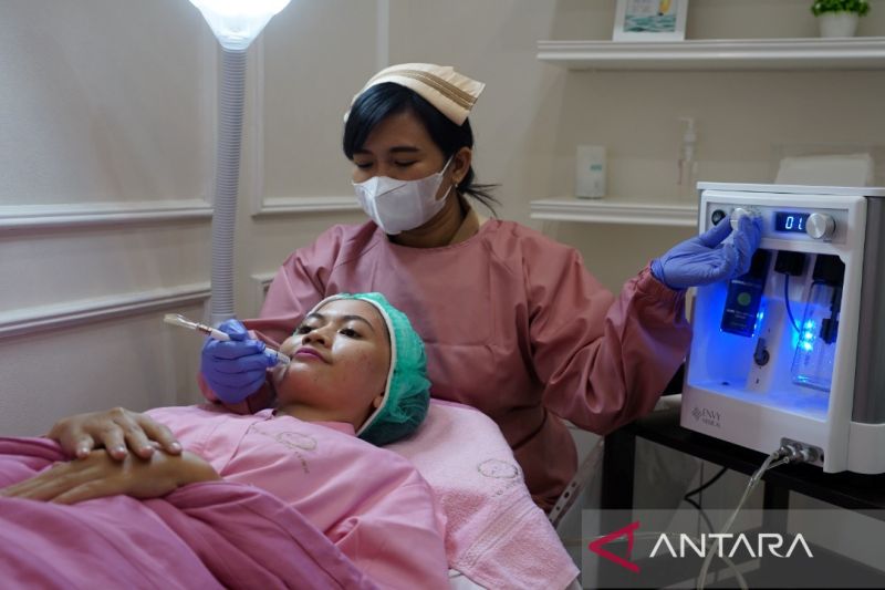 Awet Muda Dengan Perawatan Silkpeel Dermalinfusion Antara News Jawa