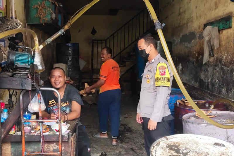 Polres Majalengka rutin cek ketersediaan minyak goreng curah dan harganya