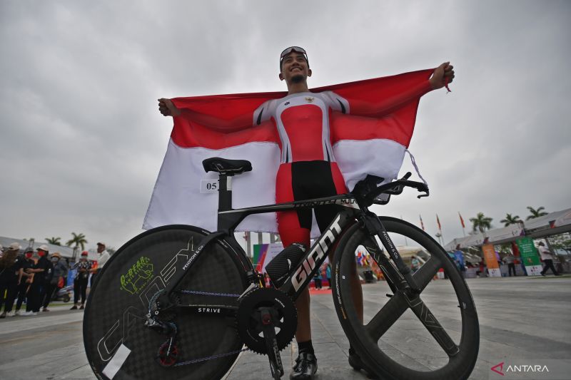 Emas tim balap sepeda road race jadi pembuktian potensi pembalap muda
