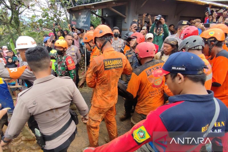 Semua korban longsor di Pasir Pogor Bogor sudah ditemukan