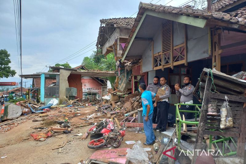 Kecelakaan bus pariwisata di Ciamis diduga akibat rem blong, kata polisi