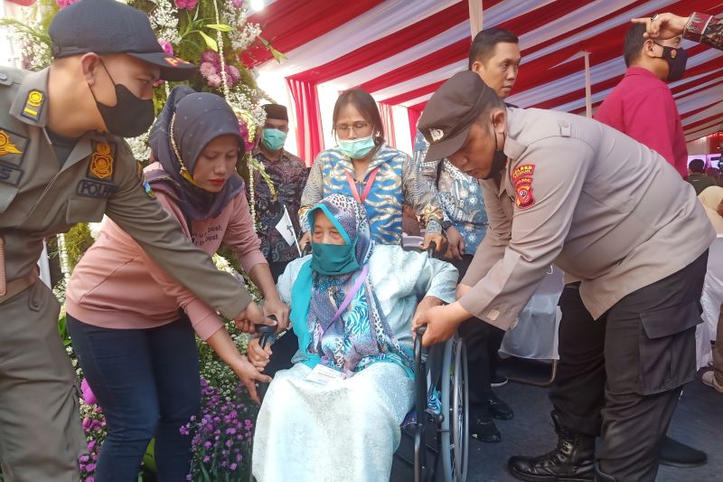 Jawa Barat beri perhatian khusus terhadap lansia tunggal di Tasikmalaya