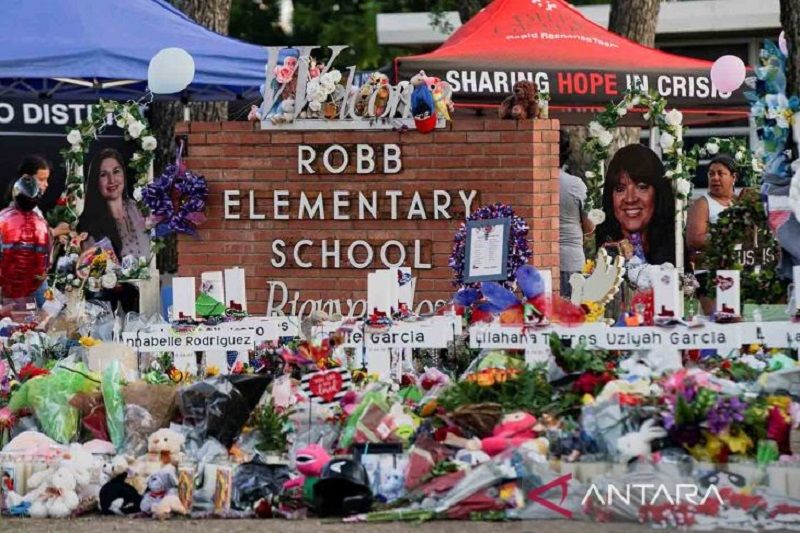 Mengenang korban penembakan brutal di Robb Elementary School Texas