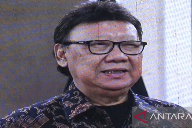 Tjahjo Kumolo sudah dirawat di rumah sakit sebelum Rakernas PDIP, sebut Masinton