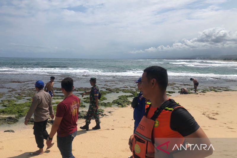 Pencarian seorang nelayan yang hilang di laut Garut dihentikan