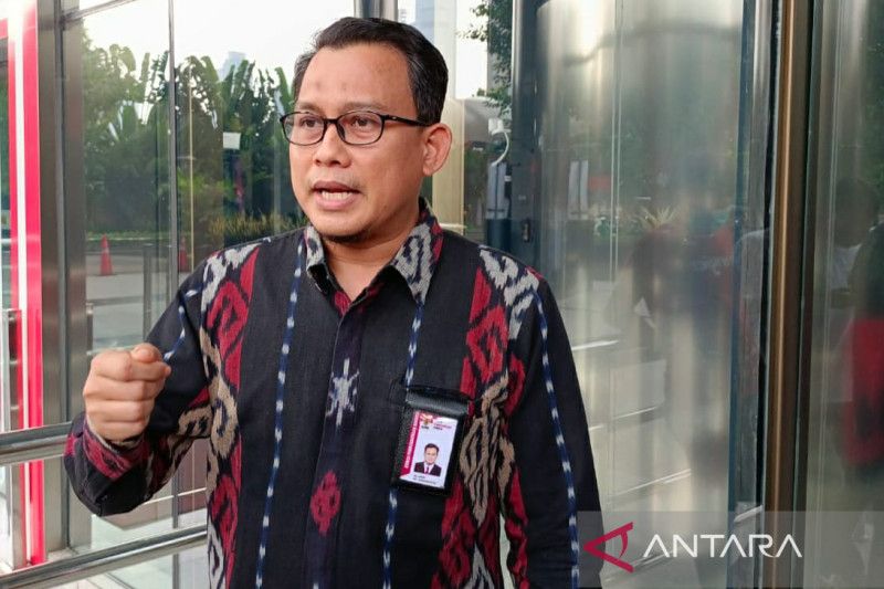KPK usut dugaan korupsi penyaluran dana fiktif LPDB-KUMKM di Jawa Barat