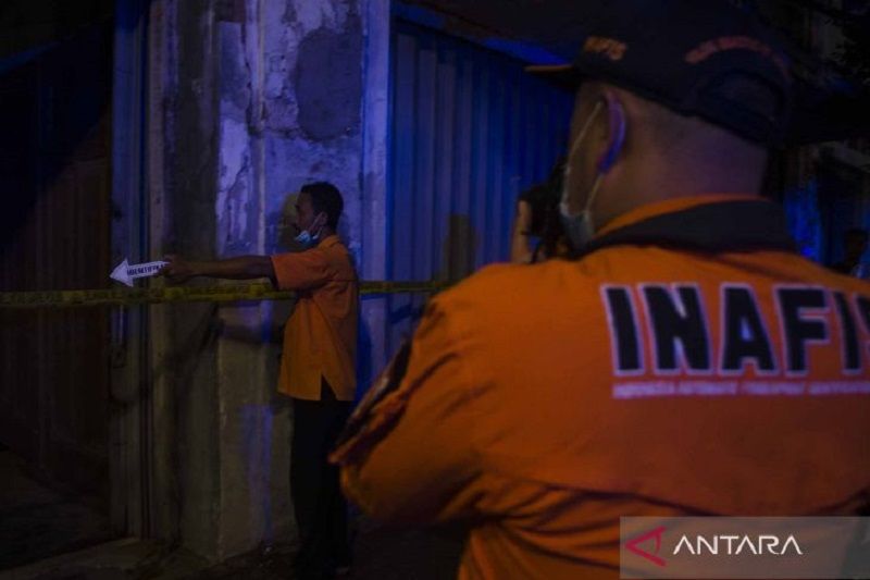 Bahan peledak TNT ditemukan di sebuah rumah di Bandung