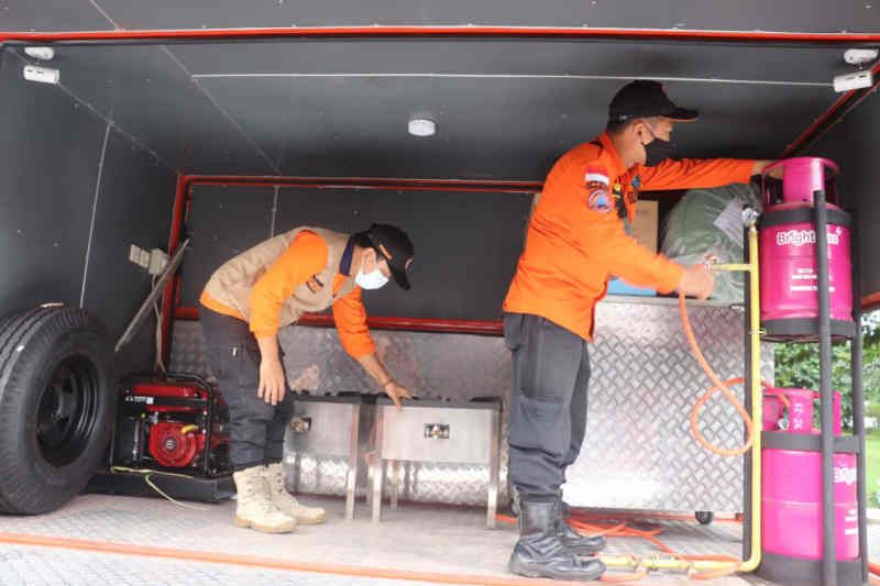Pemkab Cirebon terima bantuan dapur keliling dari BNPB