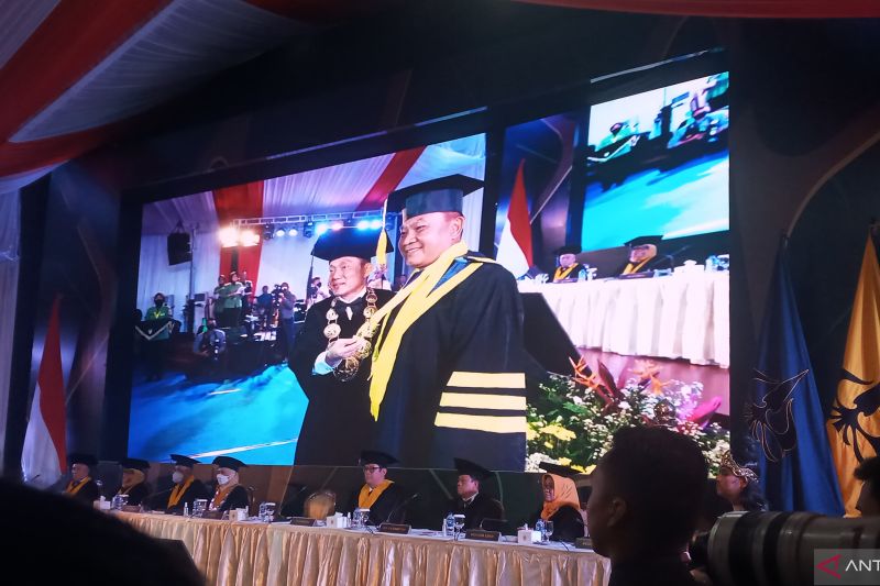 Jenderal Dudung Abdurachman raih gelar doktor dari Universitas Trisakti