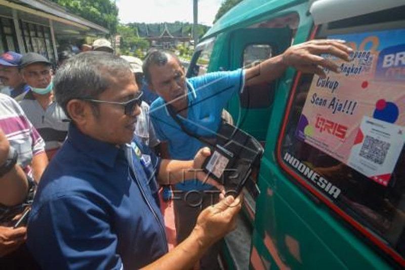 Penerapan Pembayaran Nontunai Angkot Padang
