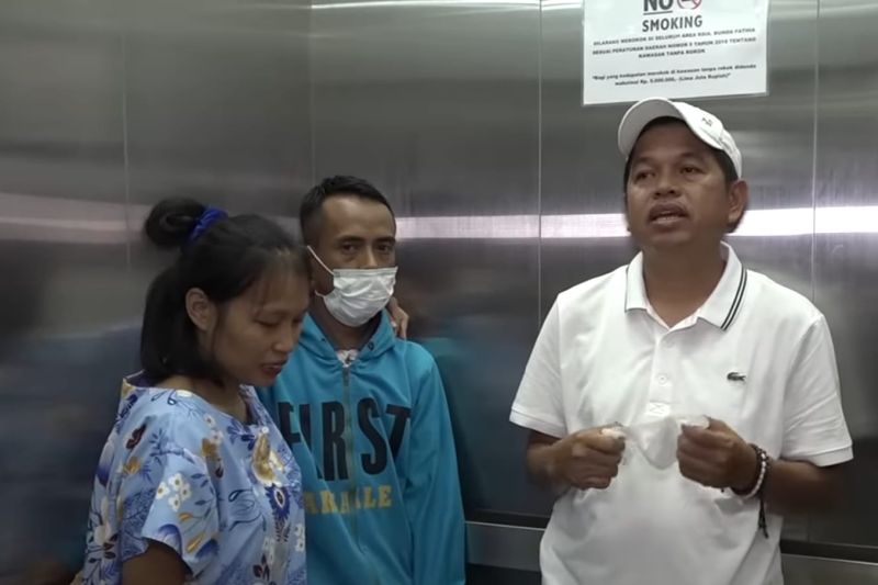 Wanita melahirkan ditahan rumah sakit Purwakarta karena tak bisa bayar
