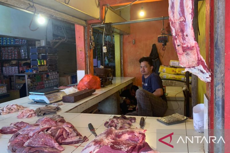 Harga daging sapi dan ayam di Cianjur naik karena pasokan minim