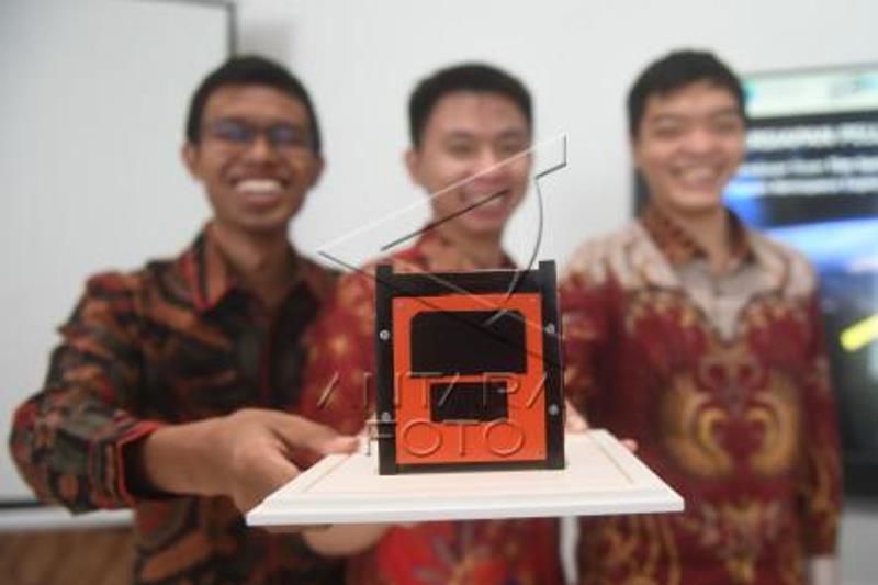 Menjelang Peluncuran Satelit Nano Buatan Indonesia