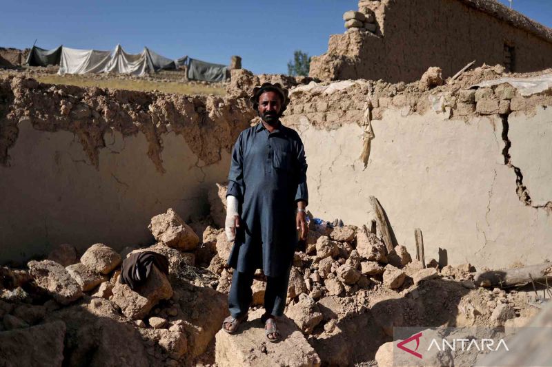 Afghanistan diguncang dua gempa, enam orang tewas