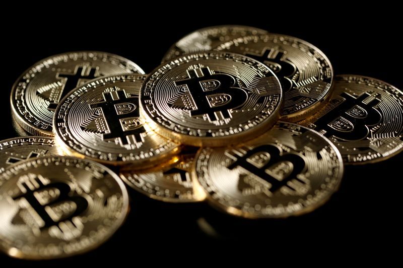 Bitcoin anjlok 6,1 persen menjadi 18.866,77 dolar AS