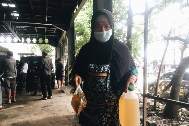 Disdagin Kota Bandung pastikan harga minyak goreng normal jelang Idul Adha