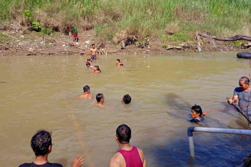 2 anak di Cirebon tenggelam saat main di sungai